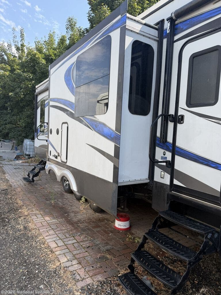 2015 Lifestyle Luxury RV Tesla 3970 - Used Toy Hauler For Sale by National Vehicle in Pasco, Washington
