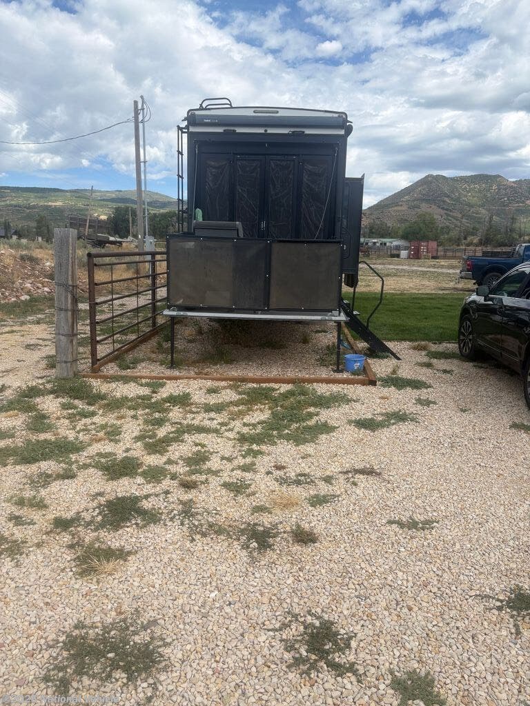 Used 2018 Keystone Fuzion 417 available in Wickenburg, Arizona