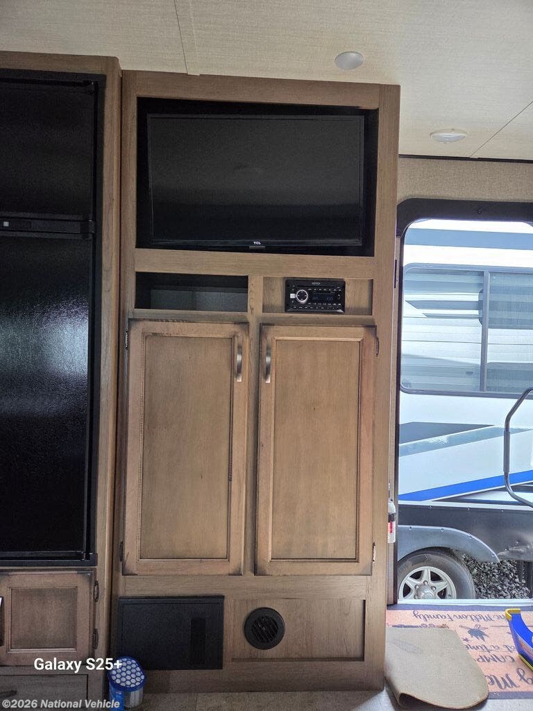 Used 2020 Grand Design Transcend 27BHS available in Arnold, Missouri