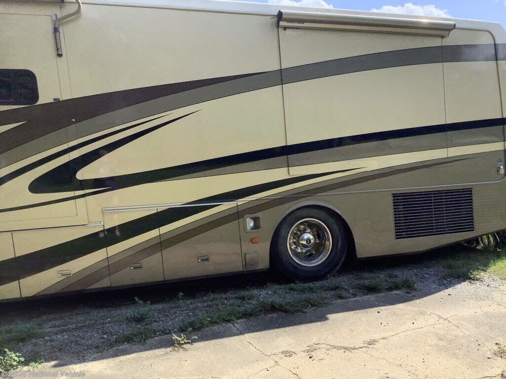 2003 Monaco RV Windsor 38PBD - Used Class A For Sale by National Vehicle in Ozark, Alabama