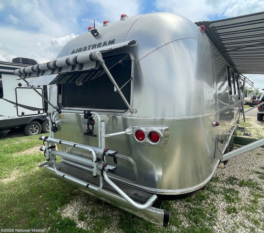 Used 2022 Airstream Classic 33FB Queen available in Castroville, Texas