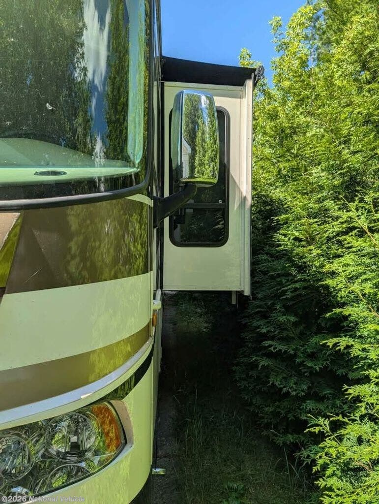 2011 Pathfinder 406QS by Coachmen from National Vehicle in Three Rivers, Michigan
