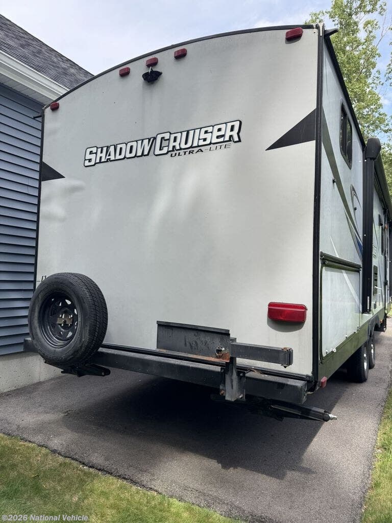 2018 Cruiser RV Shadow Cruiser 280QBS - Used Travel Trailer For Sale by National Vehicle in Bellingham, Massachusetts