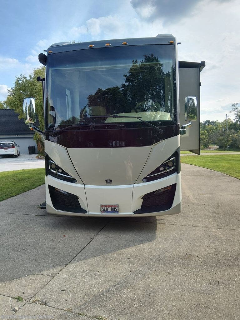 Used 2021 Tiffin Phaeton 44OH available in Liberty Township, Ohio