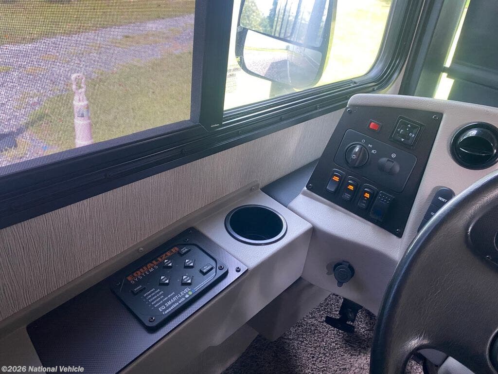 Used 2020 Newmar Bay Star Sport 2702 available in Sicklerville, New Jersey