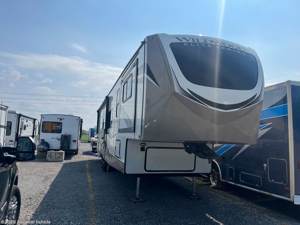 2022 Wildwood Heritage Glen Elite M-36F by Forest River from National Vehicle in Whitestown, Indiana