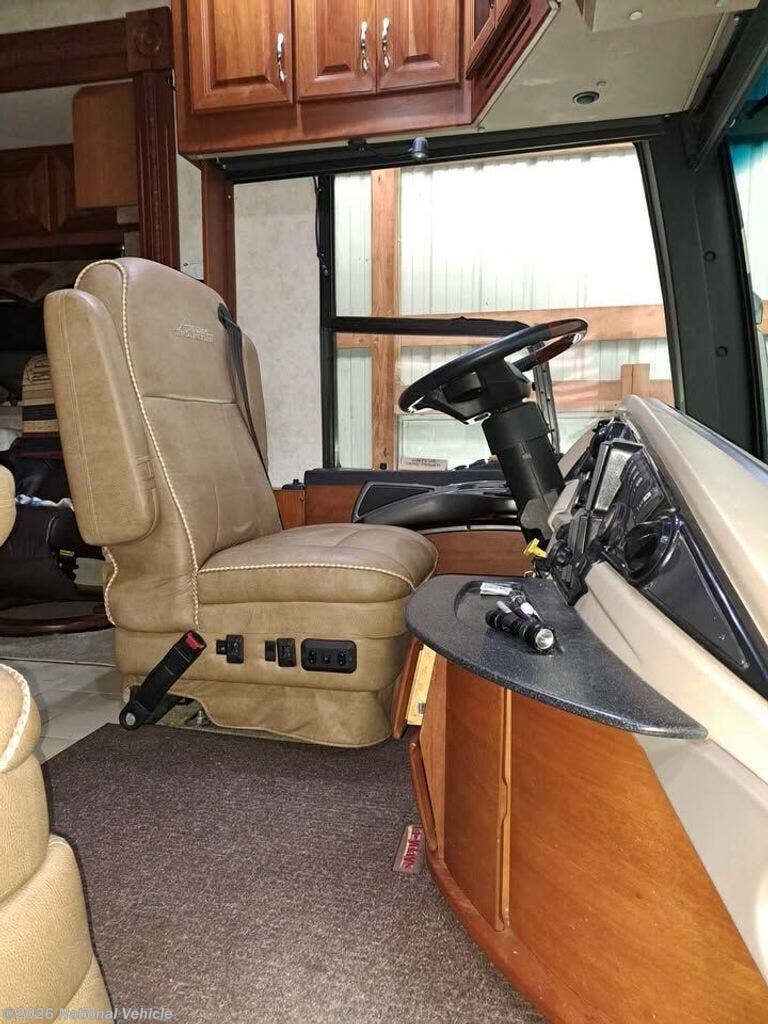 Used 2010 American Coach American Tradition 42M available in Keokuk, Iowa