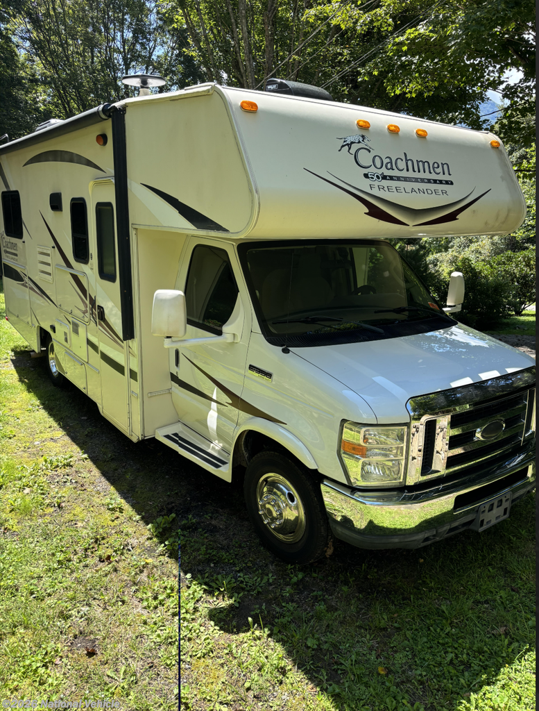 2015 Coachmen Freelander 22QB - Used Class C For Sale by National Vehicle in Maggie Valley, North Carolina