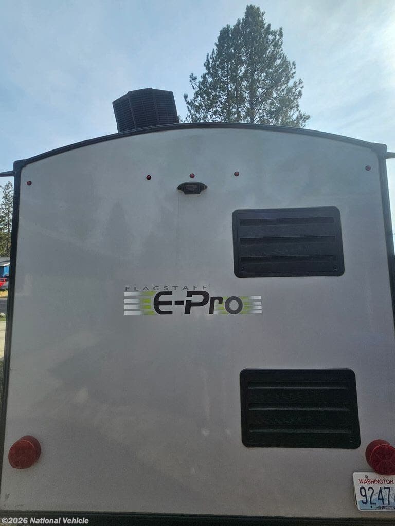 2018 Forest River Flagstaff Micro Lite XLT 19FBS - Used Travel Trailer For Sale by National Vehicle in Spokane, Washington