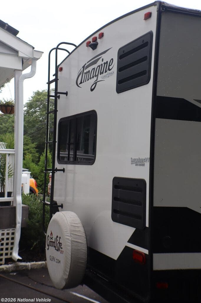 2021 Grand Design Imagine 2670MK - Used Travel Trailer For Sale by National Vehicle in East Islip, New York