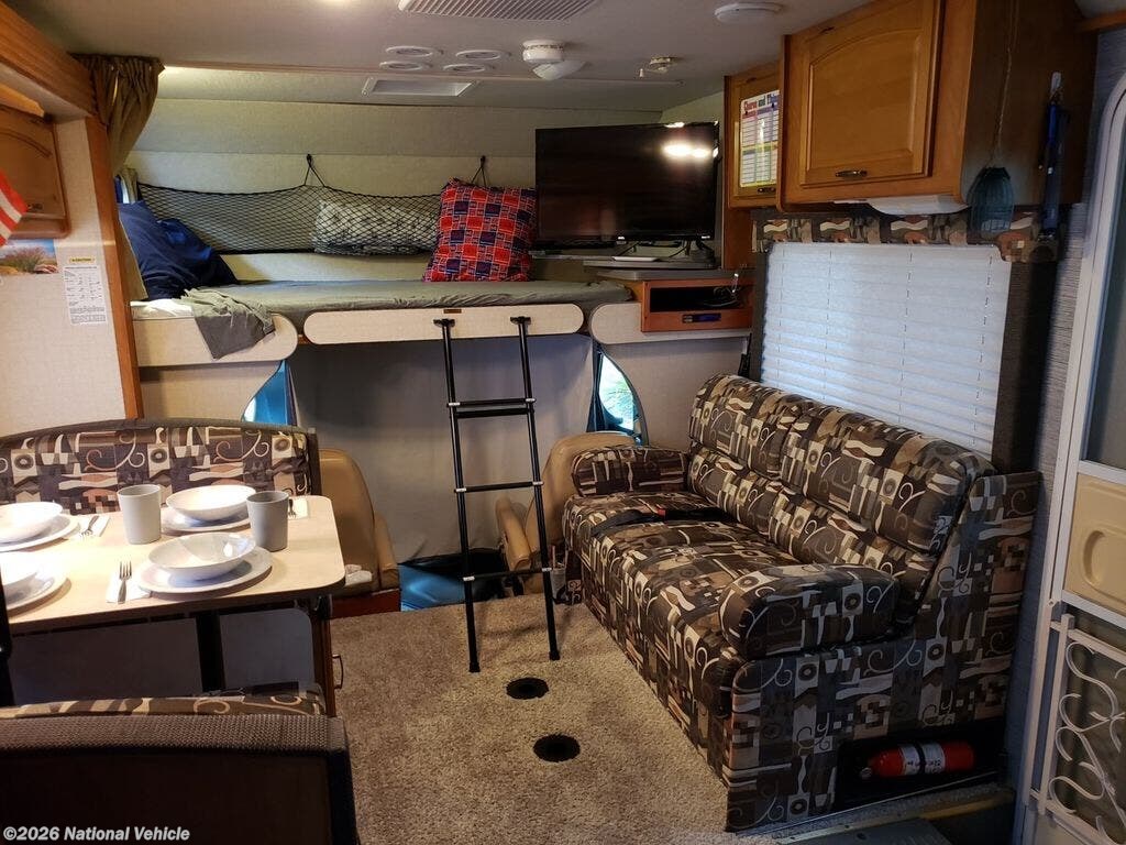 2007 Fleetwood Tioga 31M - Used Class C For Sale by National Vehicle in Gulf port, Mississippi