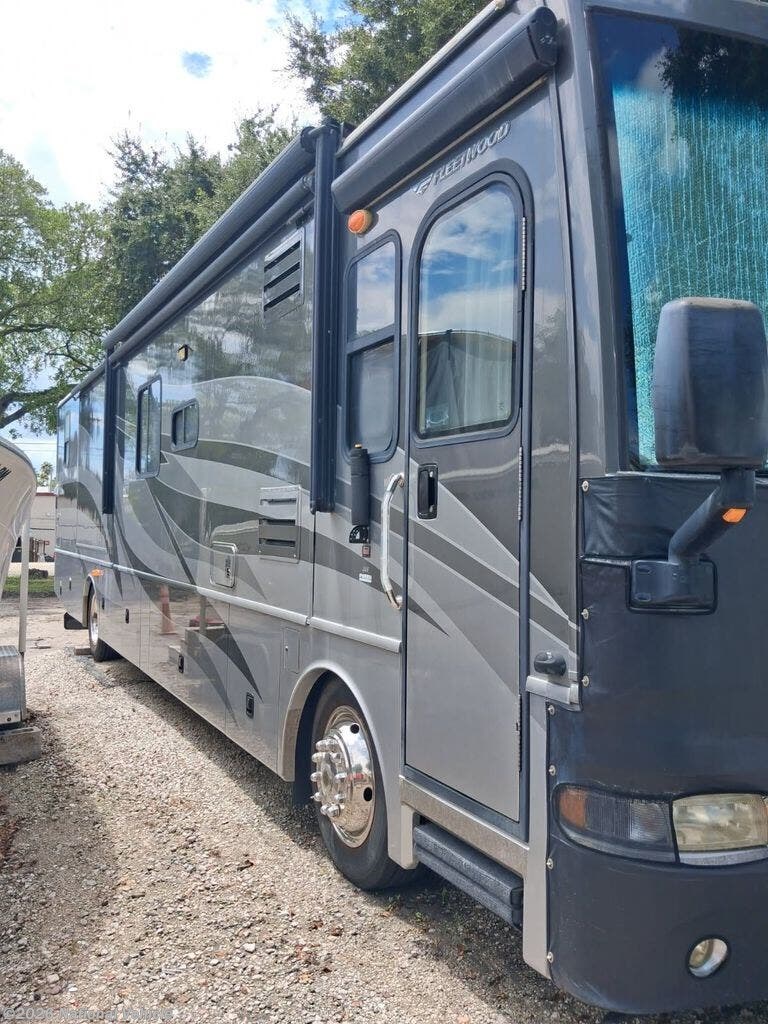 2008 Fleetwood Expedition 38N - Used Class A For Sale by National Vehicle in Lake Worth Beach, Florida