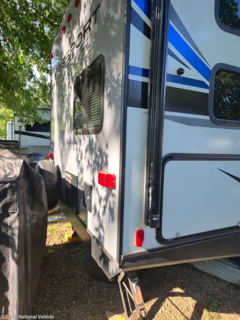 2020 Passport SL 240BH by Keystone from National Vehicle in Pingree Grove, Illinois