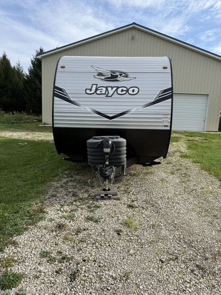 2025 Jayco Jay Flight SLX 210QB - Used Travel Trailer For Sale by National Vehicle in Olivet, Michigan