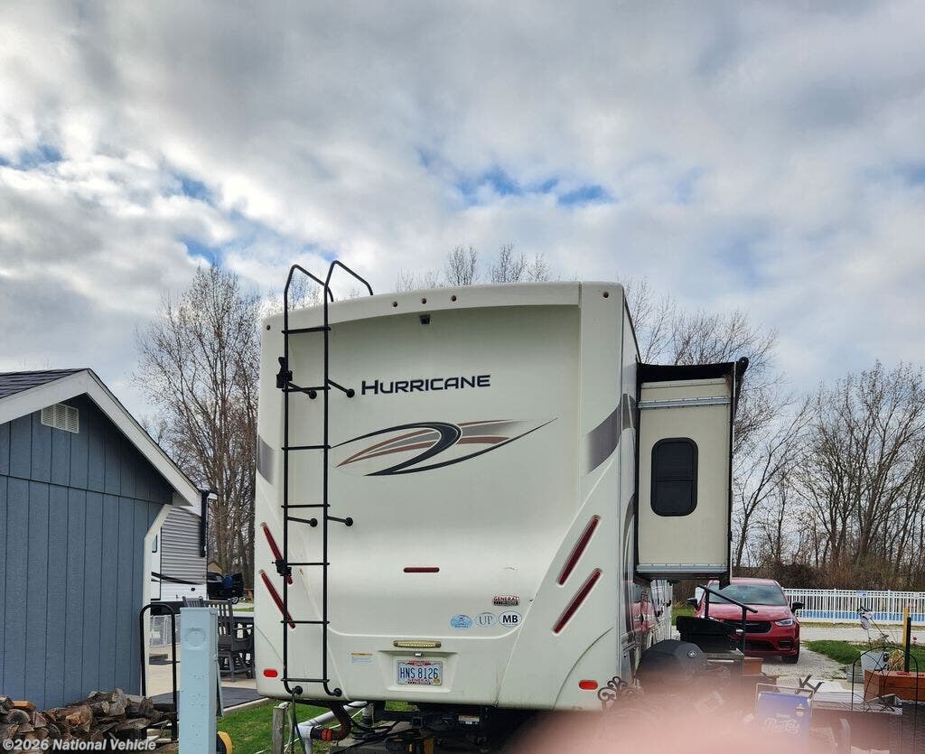 Used 2019 Thor Motor Coach Hurricane 35M available in Oak Harbor, Ohio
