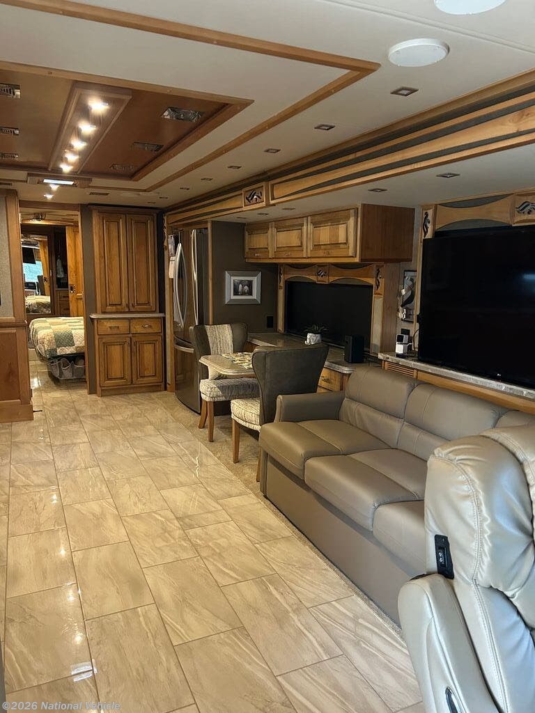 Used 2019 Tiffin Phaeton 40QBH available in Lockbourne, Ohio