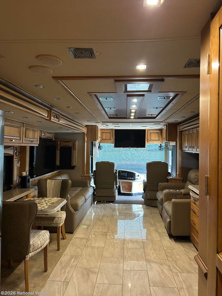 2019 Tiffin Phaeton 40QBH - Used Class A For Sale by National Vehicle in Lockbourne, Ohio