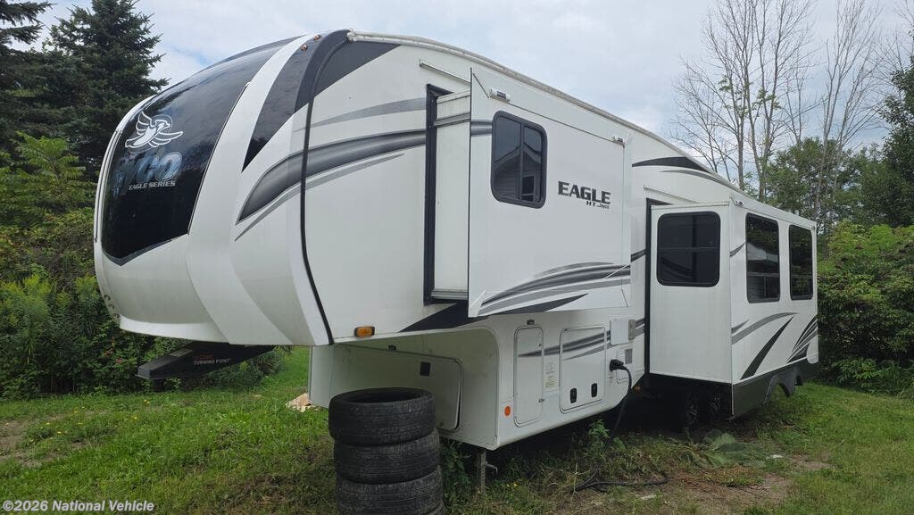 2022 Jayco Eagle HT 29.5BHDS - Used Fifth Wheel For Sale by National Vehicle in Fillmore, New York