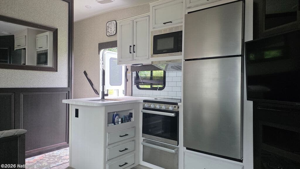 2022 Eagle HT 29.5BHDS by Jayco from National Vehicle in Fillmore, New York