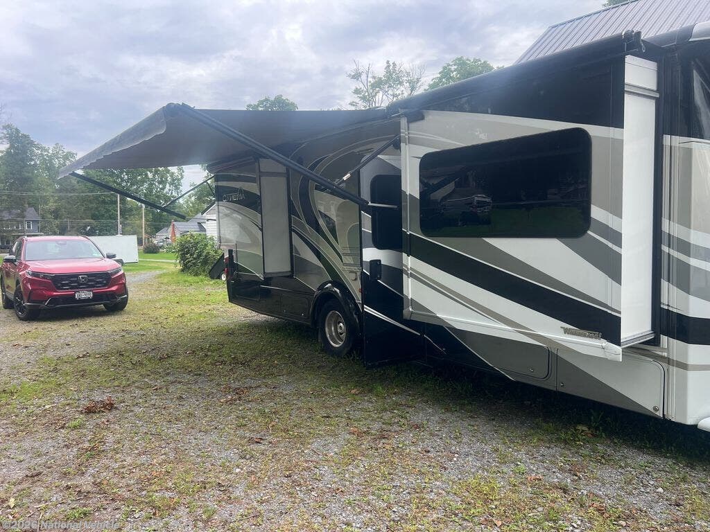 2016 Winnebago Cambria Itasca  30J - Used Class C For Sale by National Vehicle in Constantia, New York