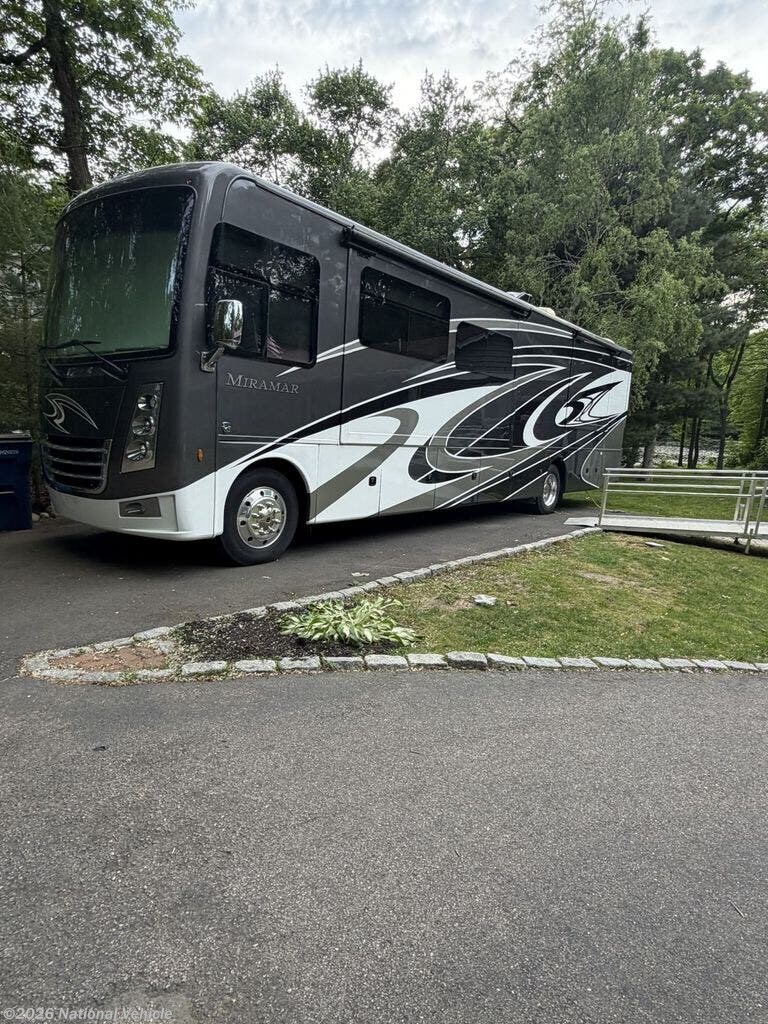 2019 Thor Motor Coach Miramar 37.1 - Used Class A For Sale by National Vehicle in Wakefield, Rhode Island