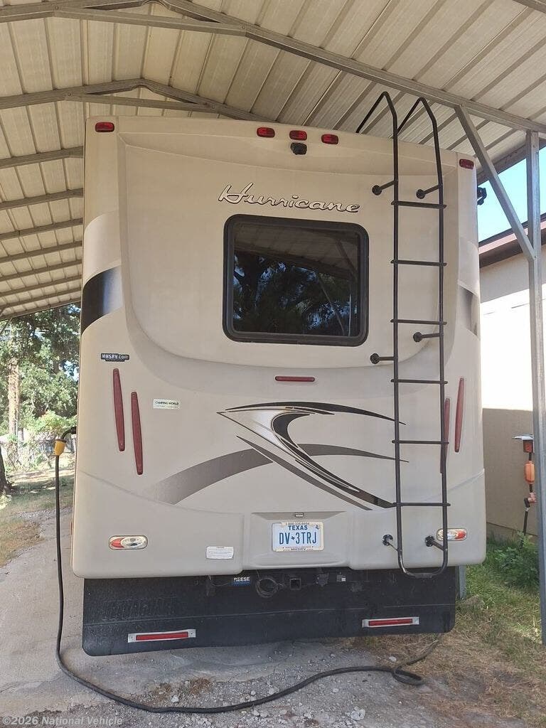 Used 2014 Thor Motor Coach Hurricane 32A available in Oak Point, Texas
