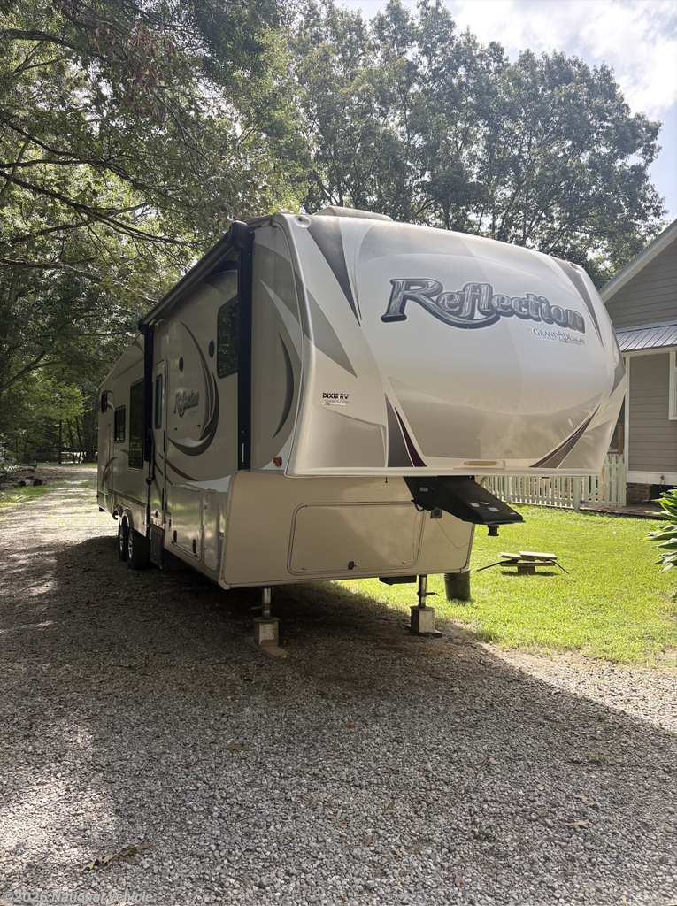 2015 Grand Design Reflection 323BHS - Used Fifth Wheel For Sale by National Vehicle in Baker, Louisiana