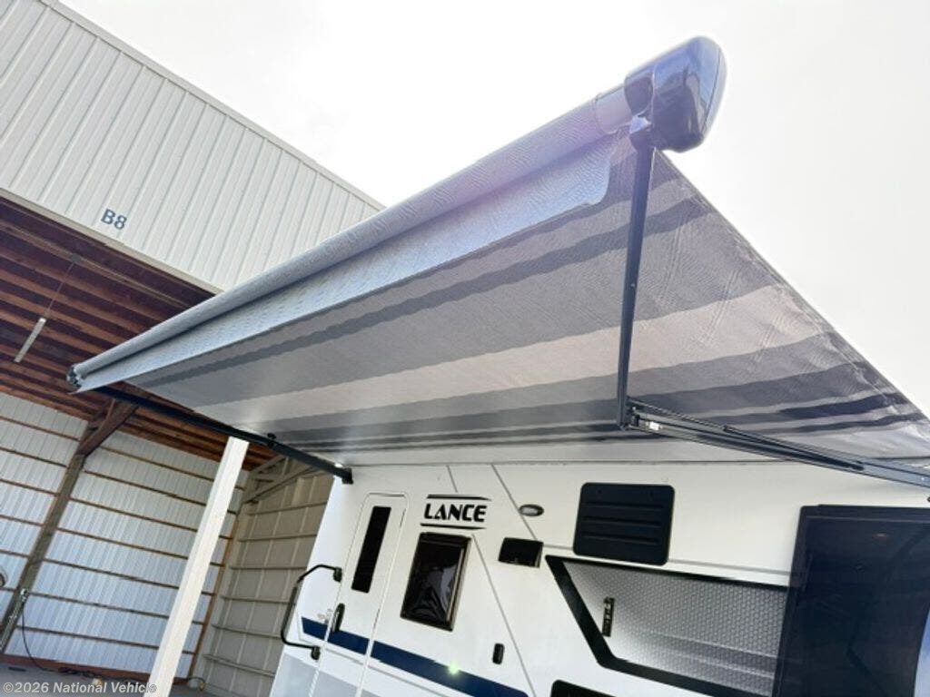2023 Lance Travel Trailer 1995 - Used Travel Trailer For Sale by National Vehicle in Camas, Washington
