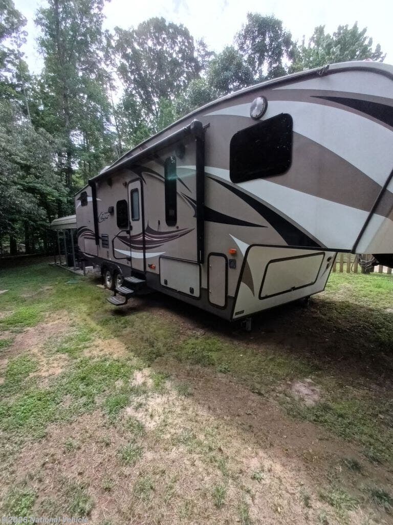 2014 Keystone Cougar X-Lite 29RBS - Used Fifth Wheel For Sale by National Vehicle in Browns Summit, North Carolina