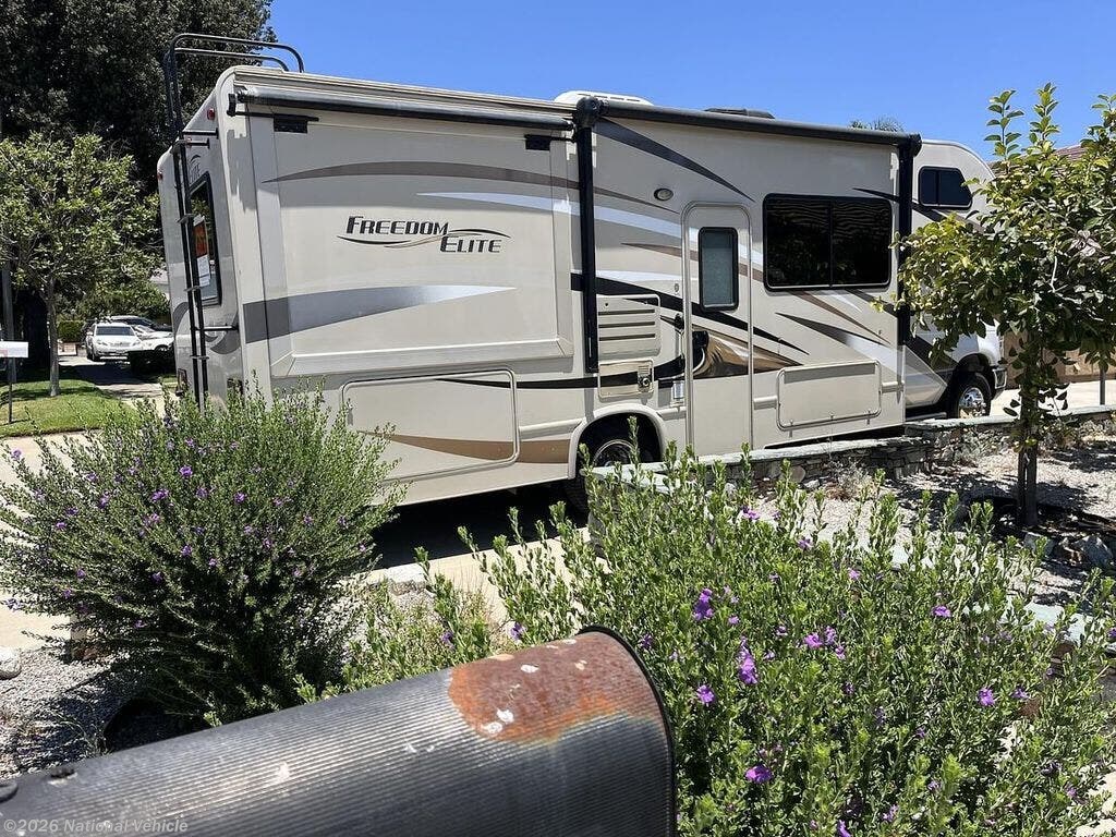 2016 Thor Motor Coach Freedom Elite 26FE - Used Class C For Sale by National Vehicle in Upland, California
