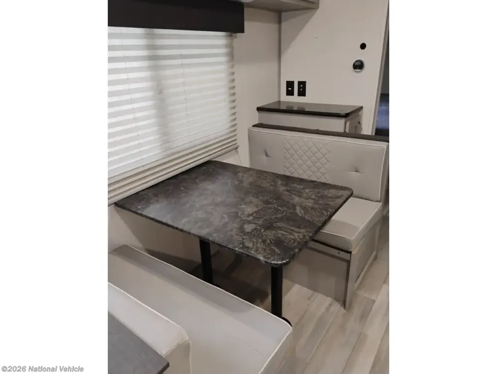 2022 Forest River Tracer LE 200 BHSLE - Used Travel Trailer For Sale by National Vehicle in Jewitt City, Connecticut