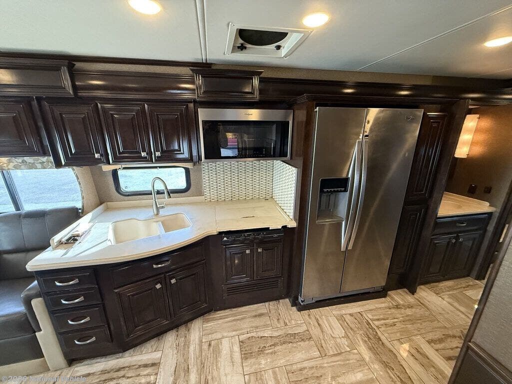Used 2016 Thor Motor Coach Venetian M37 available in Chardon, Ohio