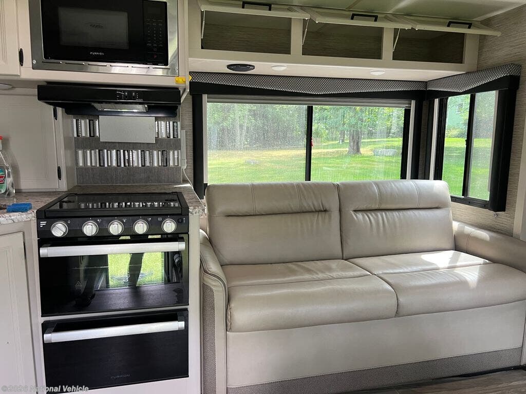Used 2023 Thor Motor Coach Freedom Elite 27FE available in North Attleborough, Massachusetts