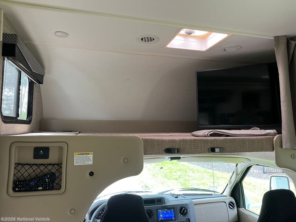 2023 Freedom Elite 27FE by Thor Motor Coach from National Vehicle in North Attleborough, Massachusetts