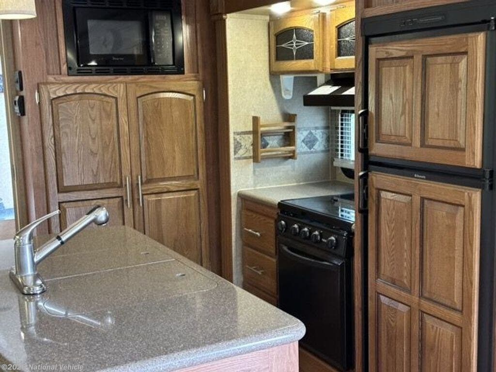 Used 2014 Forest River Rockwood Windjammer 3025W available in Hobbs, New Mexico