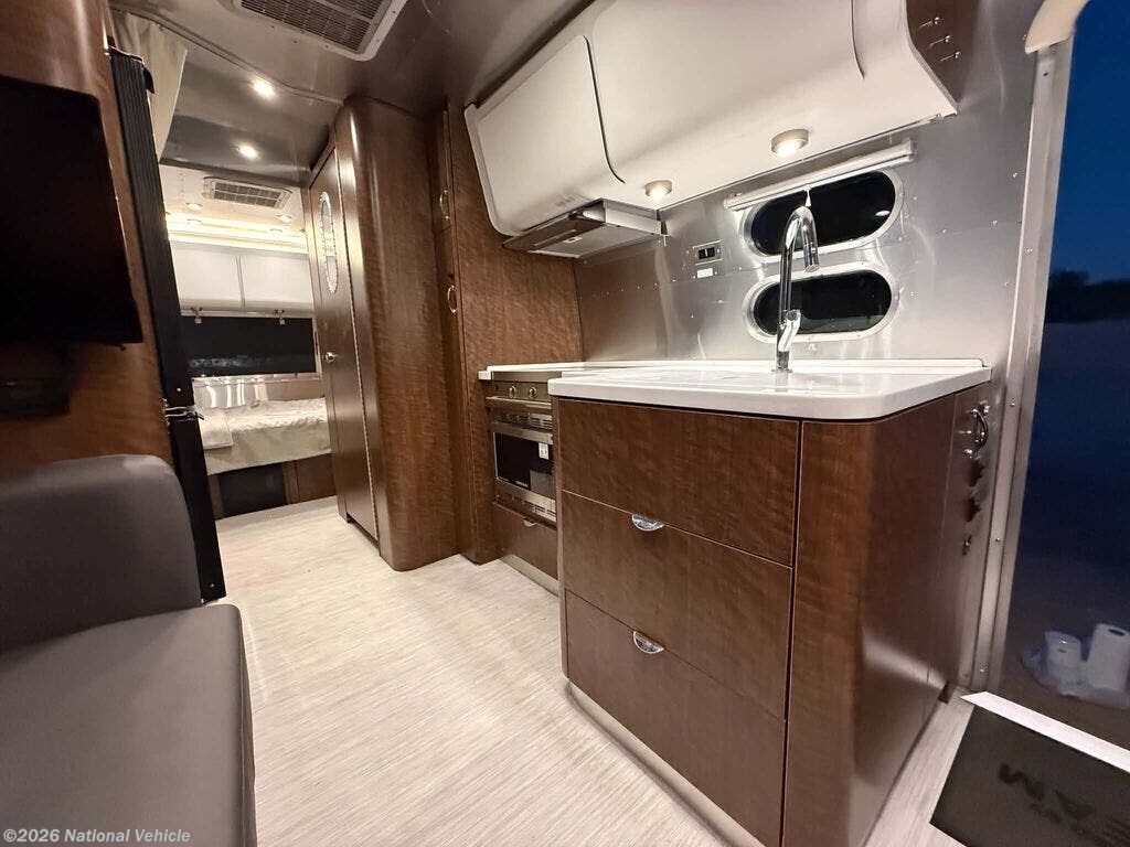 Used 2023 Airstream Globetrotter 25FB Queen available in Fountain Hills, Arizona