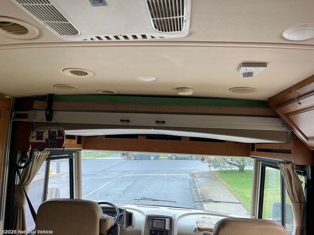 Used 2017 Winnebago Vista LX 27N available in Seymour, Connecticut