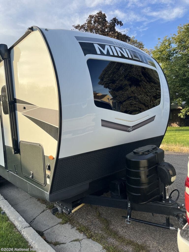 2024 Forest River Rockwood Mini Lite 2517S - Used Travel Trailer For Sale by National Vehicle in Nampa, Idaho