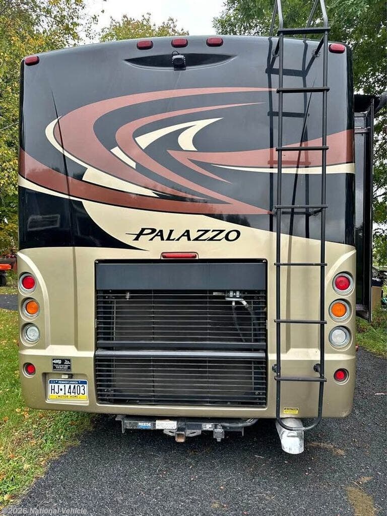 2014 Thor Motor Coach Palazzo 33.2 - Used Class A For Sale by National Vehicle in Saylorsburg, Pennsylvania