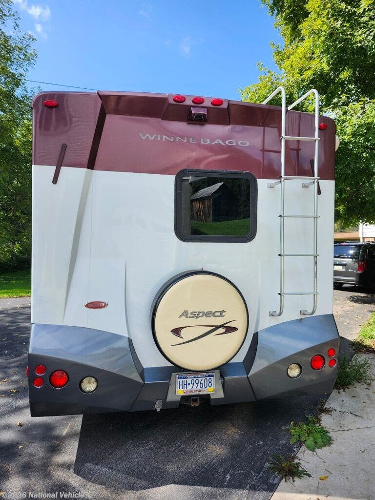 2008 Aspect 26A by Winnebago from National Vehicle in Ephrata, Pennsylvania