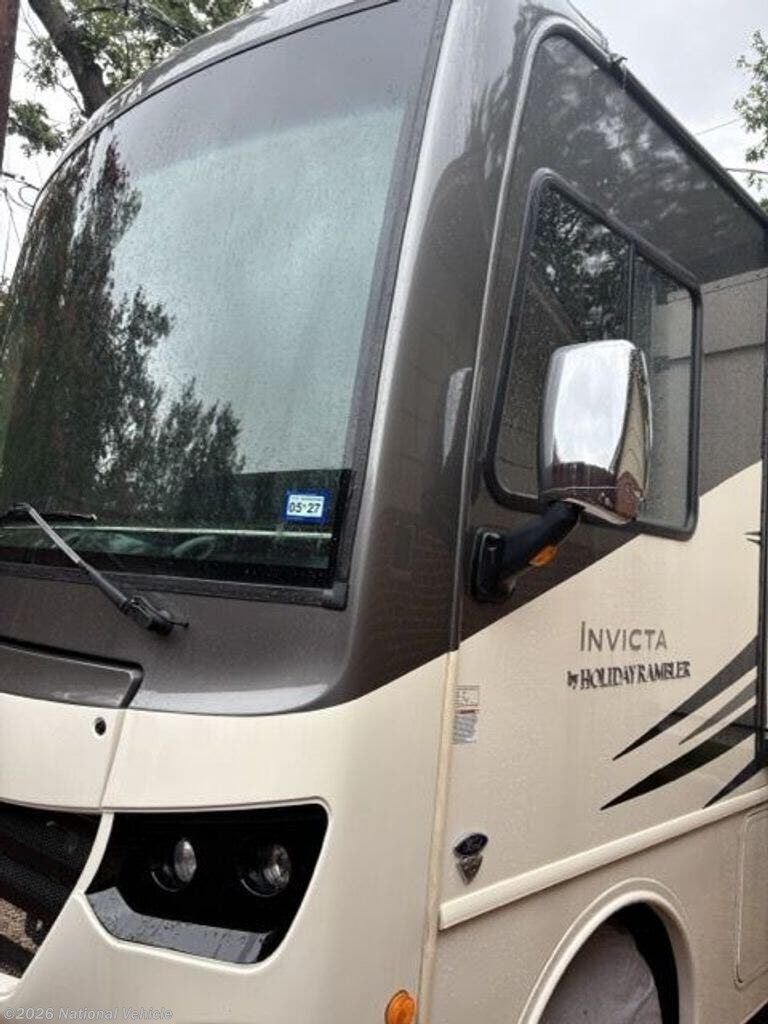 2021 Holiday Rambler Invicta 32RW - Used Class A For Sale by National Vehicle in Arlington, Texas