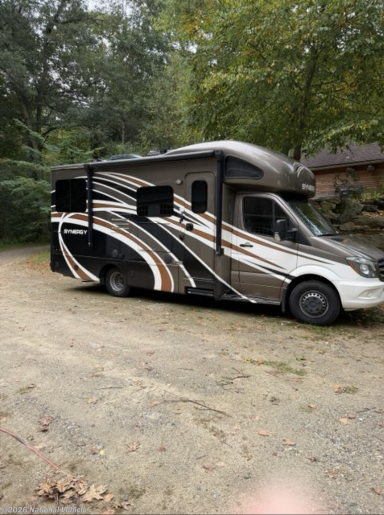 2017 Thor Motor Coach Synergy Sprinter 24SP - Used Class C For Sale by National Vehicle in Putnam, Connecticut