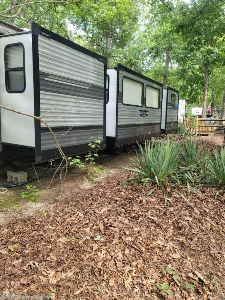 2022 Forest River Salem 33TS - Used Travel Trailer For Sale by National Vehicle in Vineland, New Jersey