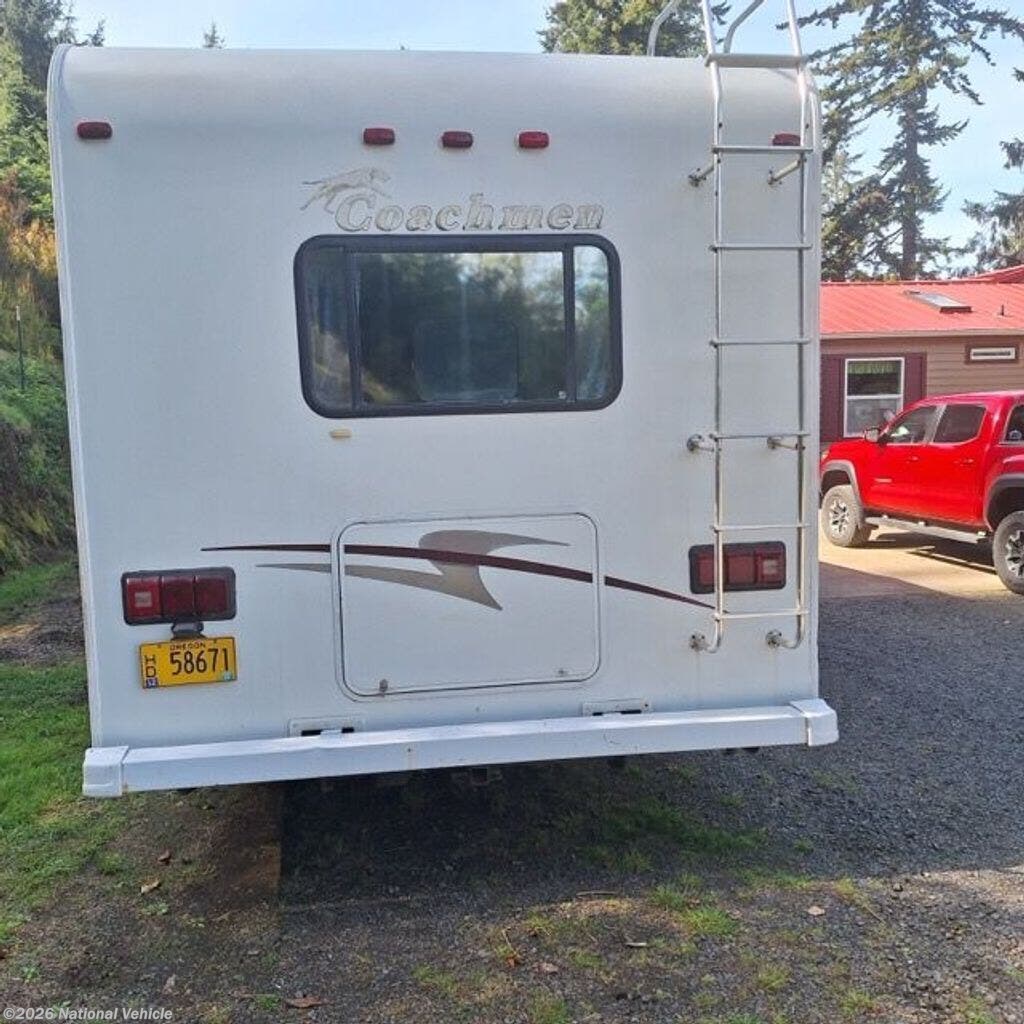 2006 Coachmen Freelander Deluxe/Premier 2600SO - Used Class C For Sale by National Vehicle in Seal Rock, Oregon