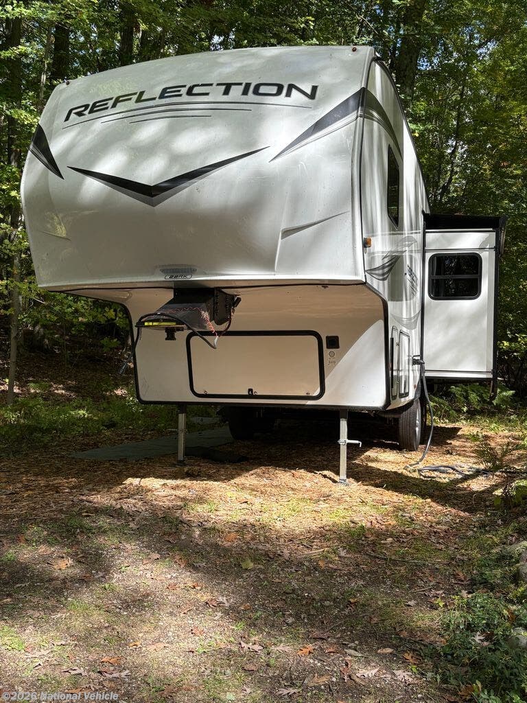 2025 Grand Design Reflection 100 22RK - Used Fifth Wheel For Sale by National Vehicle in Mecosta, Michigan
