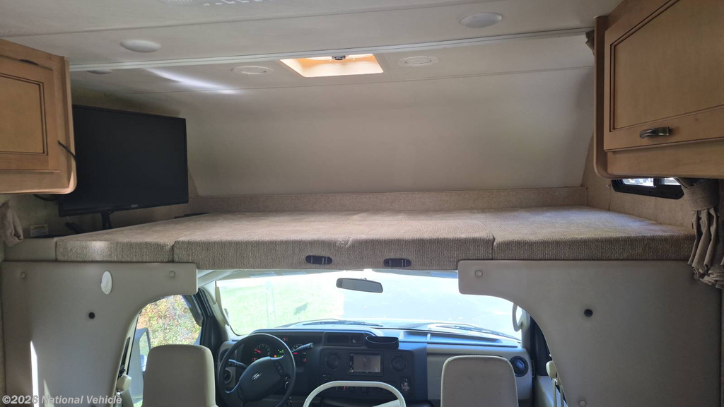 Used 2016 Thor Motor Coach Freedom Elite 26FE available in Bonduel, Wisconsin