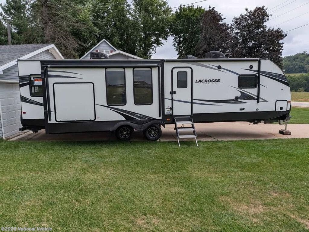 2020 Prime Time LaCrosse Luxury Lite 3399SE - Used Travel Trailer For Sale by National Vehicle in Bellevue, Iowa