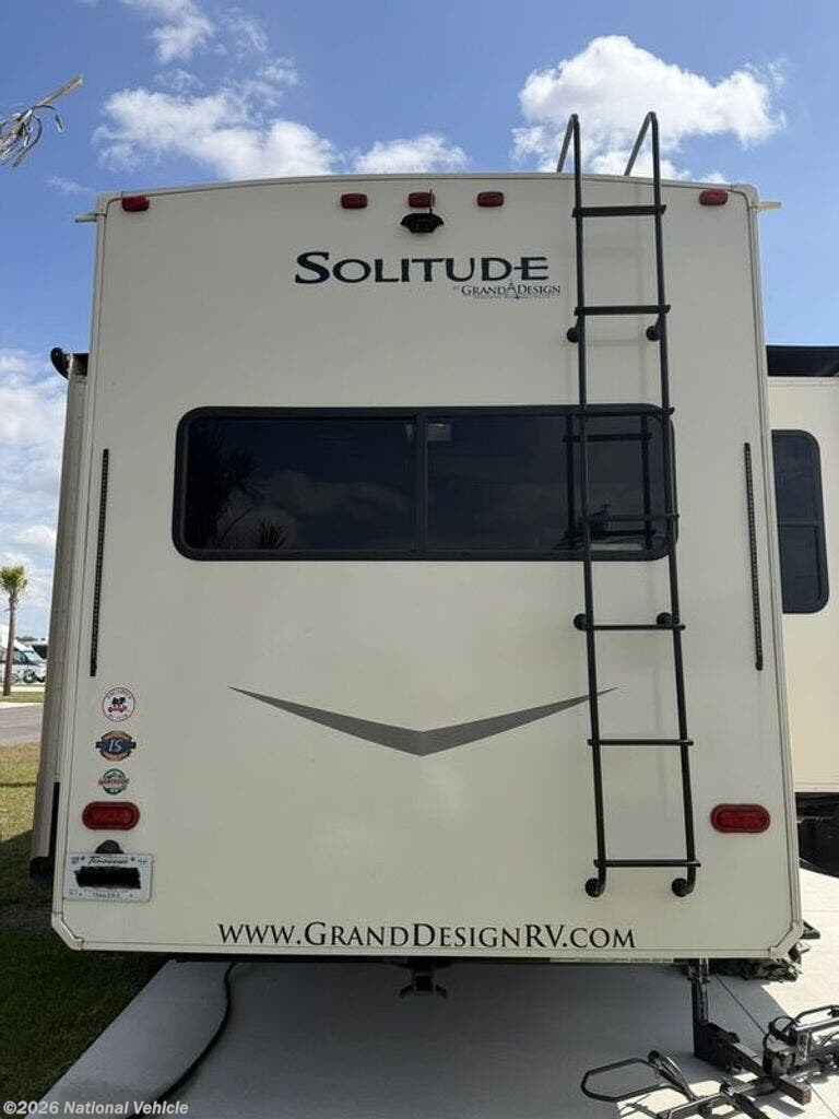 2020 Grand Design Solitude 3350RL - Used Fifth Wheel For Sale by National Vehicle in Crossville, Tennessee