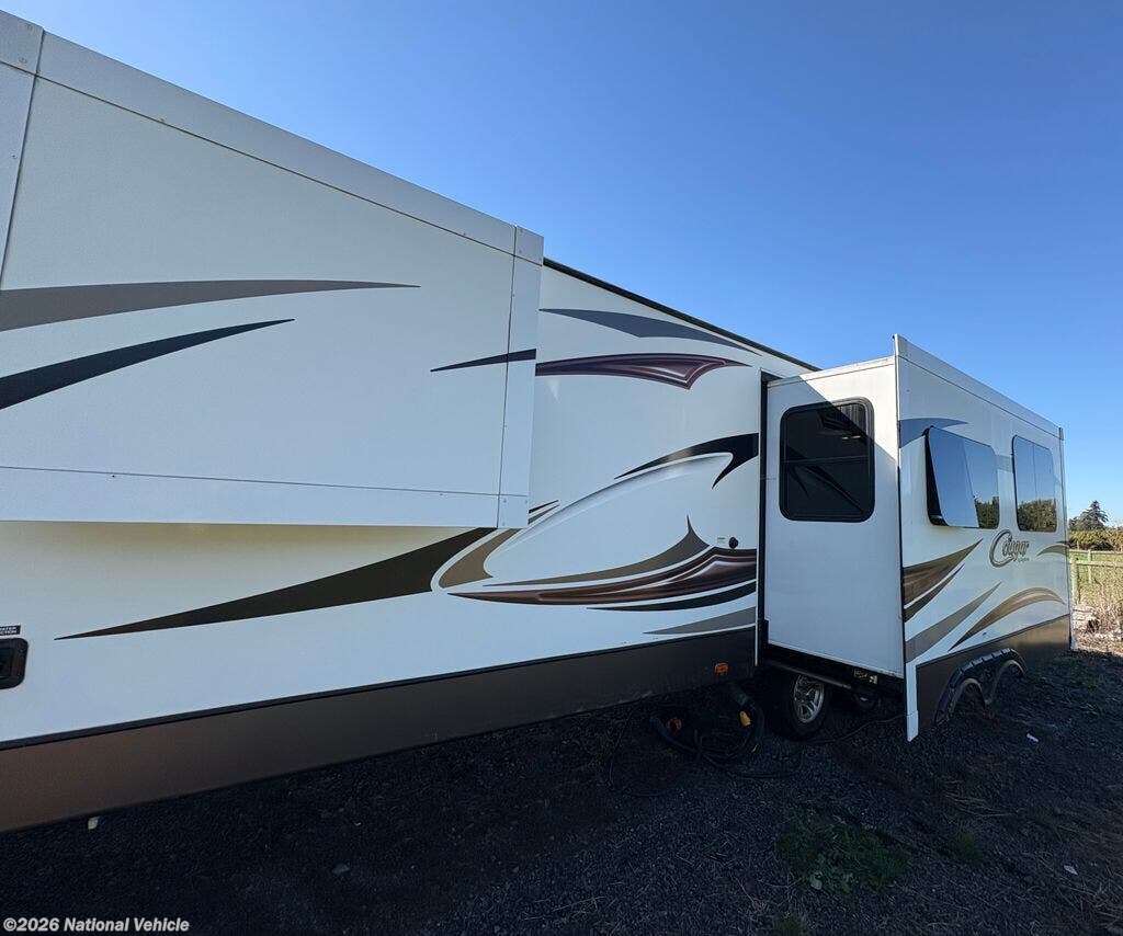 2016 Keystone Cougar 29RKSWE - Used Travel Trailer For Sale by National Vehicle in Canby, Oregon
