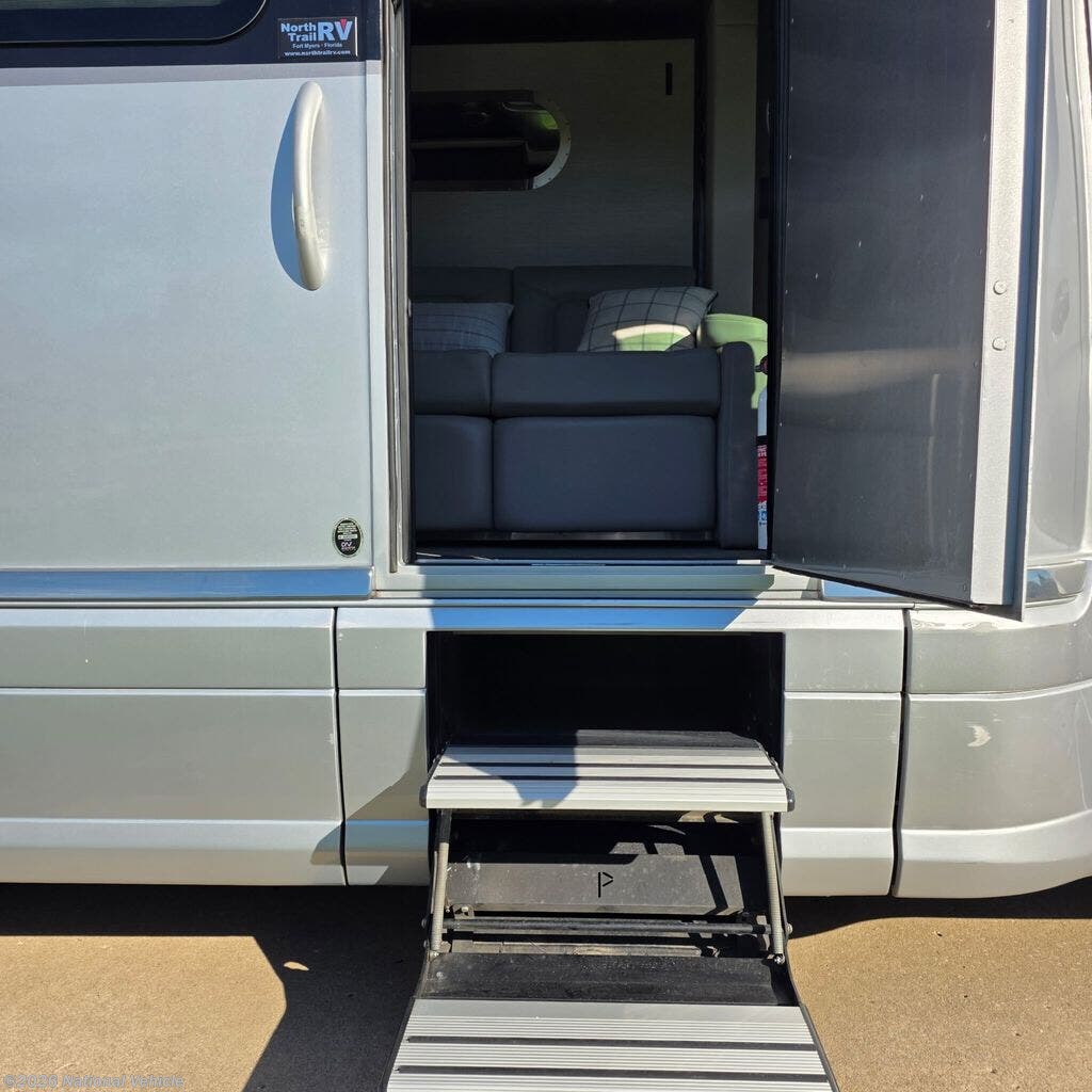 2022 Atlas Murphy Suite by Airstream from National Vehicle in Lee's Summit, Missouri